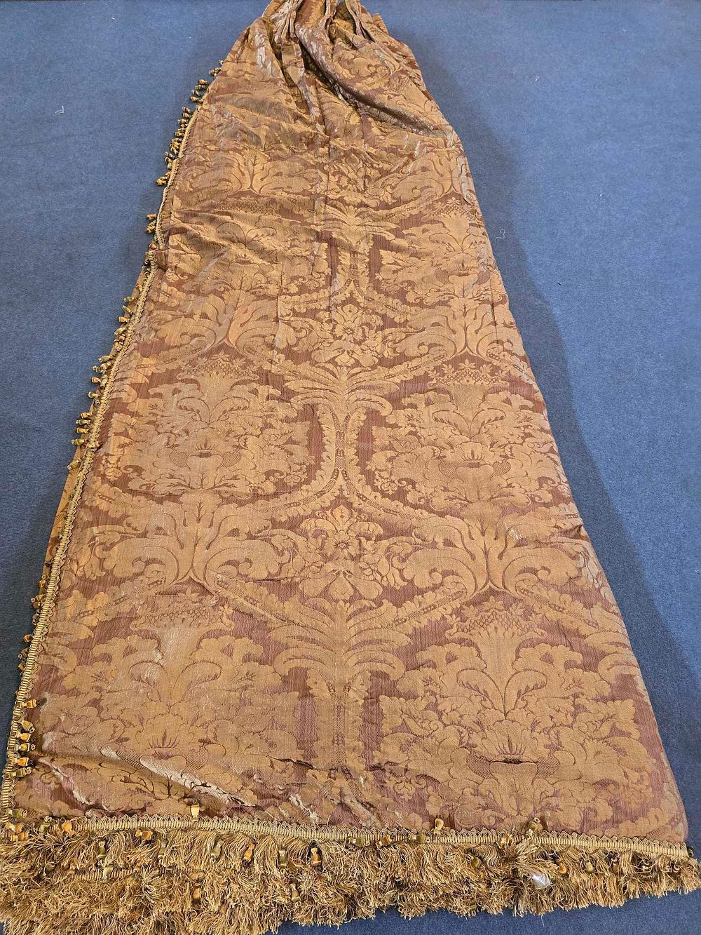 Lot 3013: * A Pair Lined Pencil Pleat Top Of Silk Drapes Features