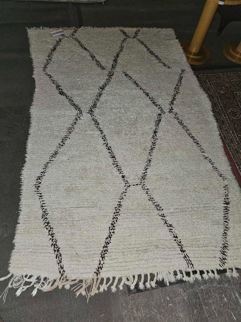 Lot 255: * Beni Ouarain Pile Rug – Morocco, Sourced from Larusi (SCRug15)