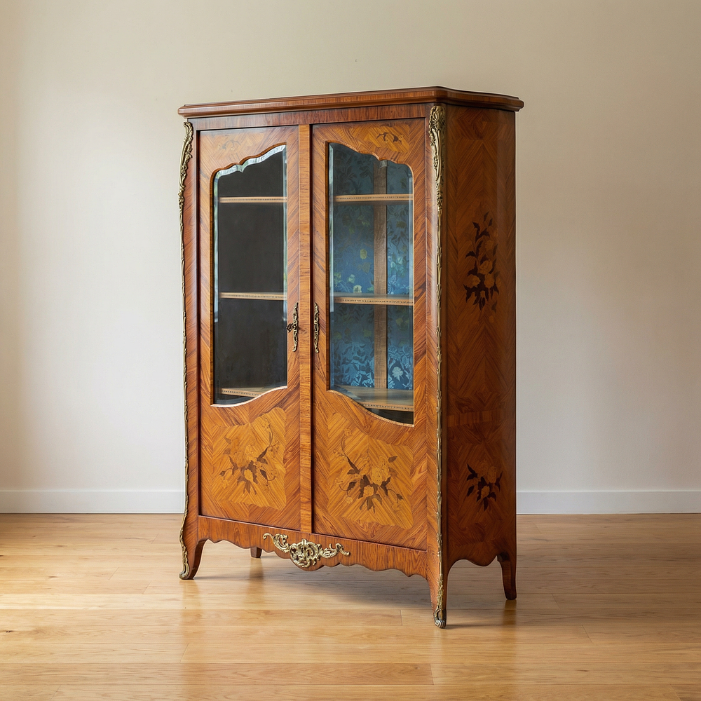 Lot 497: * Louis XV Dubois Vitrine Cabinet