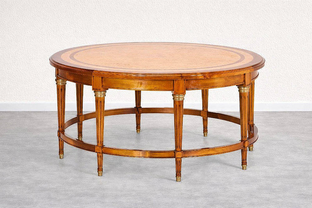 Lot 528: * Louis XVI Style Table de Salon Lange
