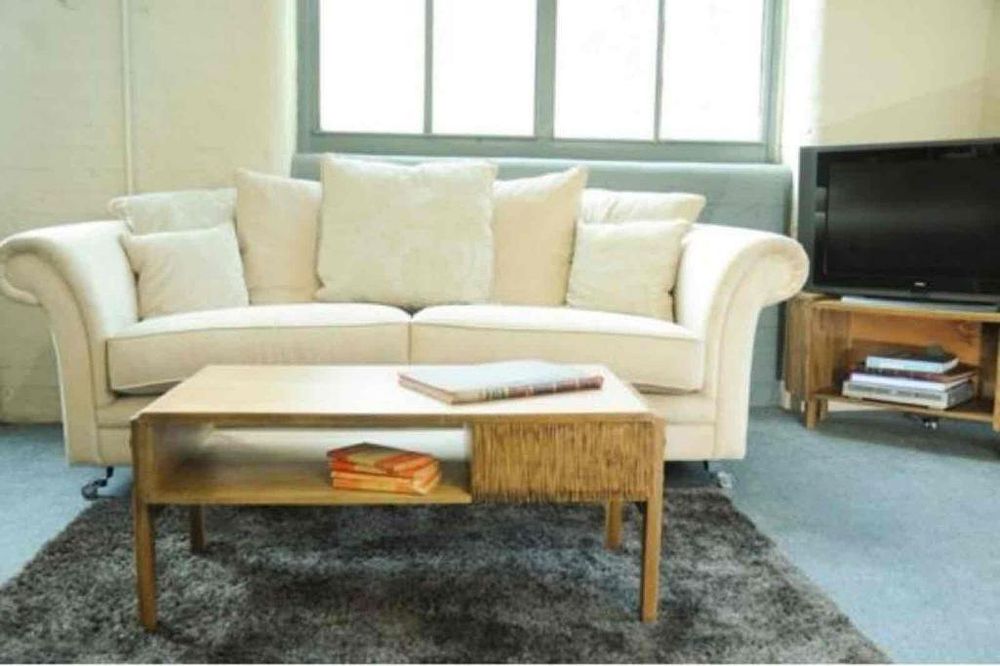Lot 600: * Ripple Mid Century Coffee Table (Brand New)