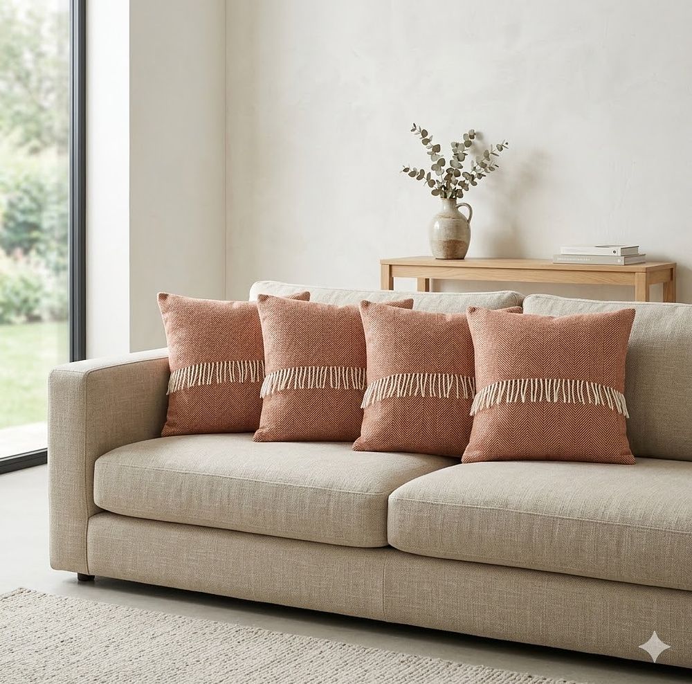 Lot 1011: * 10 x Ellenvale Interiors Tia Rust Herringbone Cushion