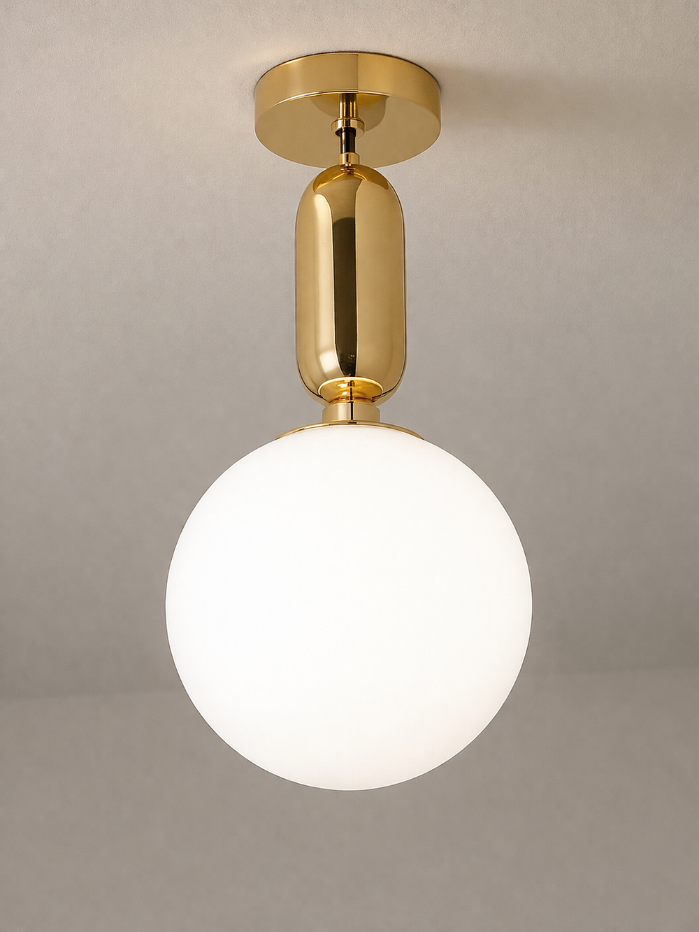 Lot 164: * I-Lite Aballs-Inspired Gold Pendant