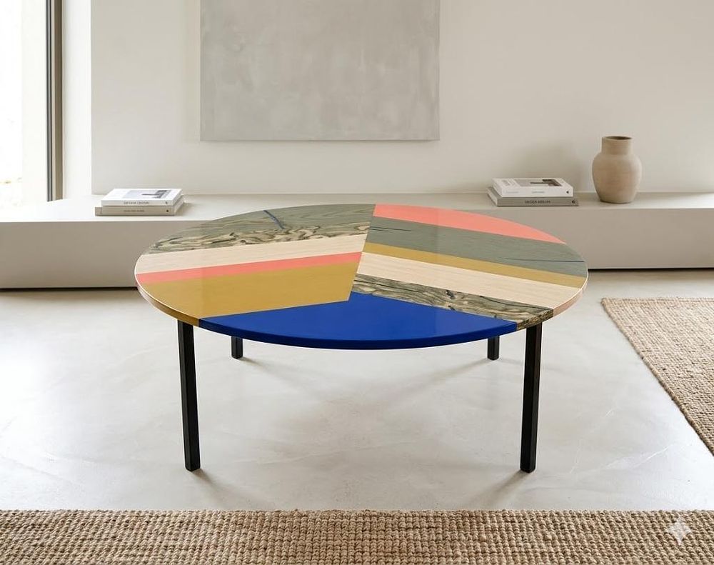 Lot 390: * Moroso Fishbone Round Coffee Table