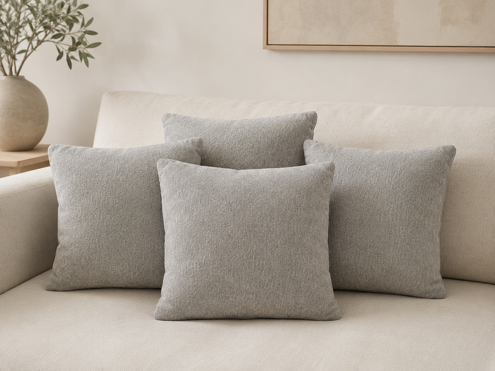 Lot 462: A set of four (4) square lounge scatter cushions