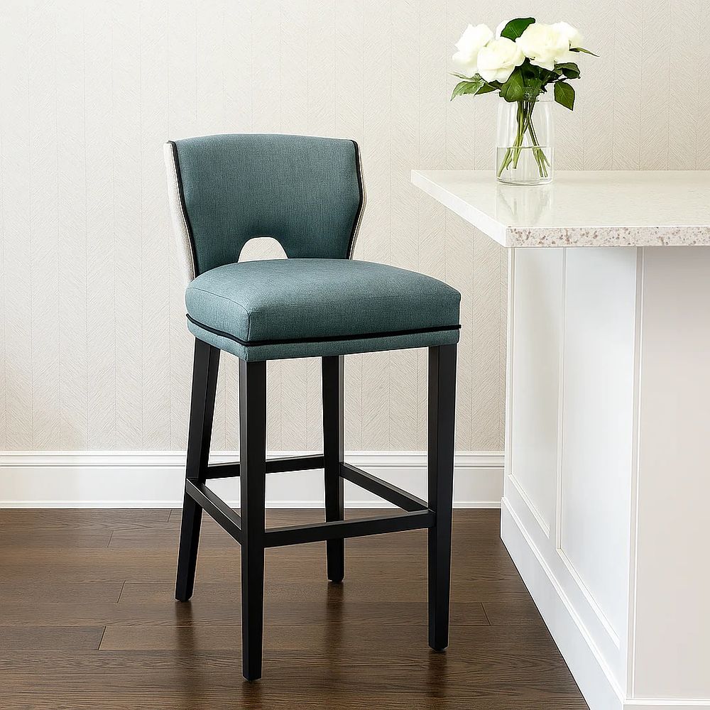 Lot 513: Alanis Bar Stool