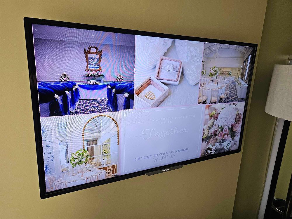 Lot 312: Phillip Professional 40HFL5009D Hotel LED TV 40" MediaSuite LED