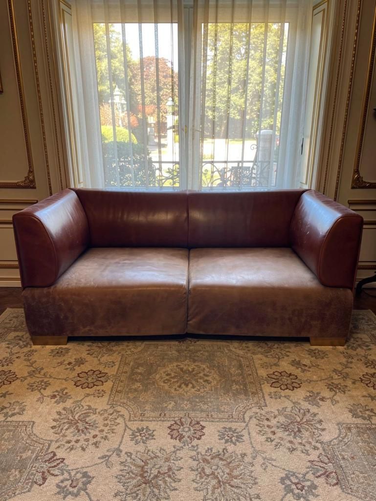 Lot 350: A Commercial Banquette Seat and Backrest Cushions – Tan Saddle Leather