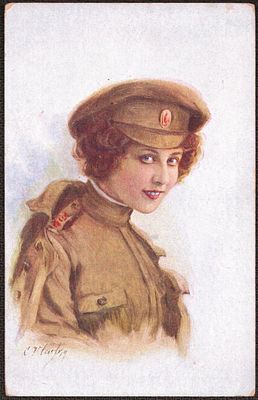 Женский портрет в военной форме.