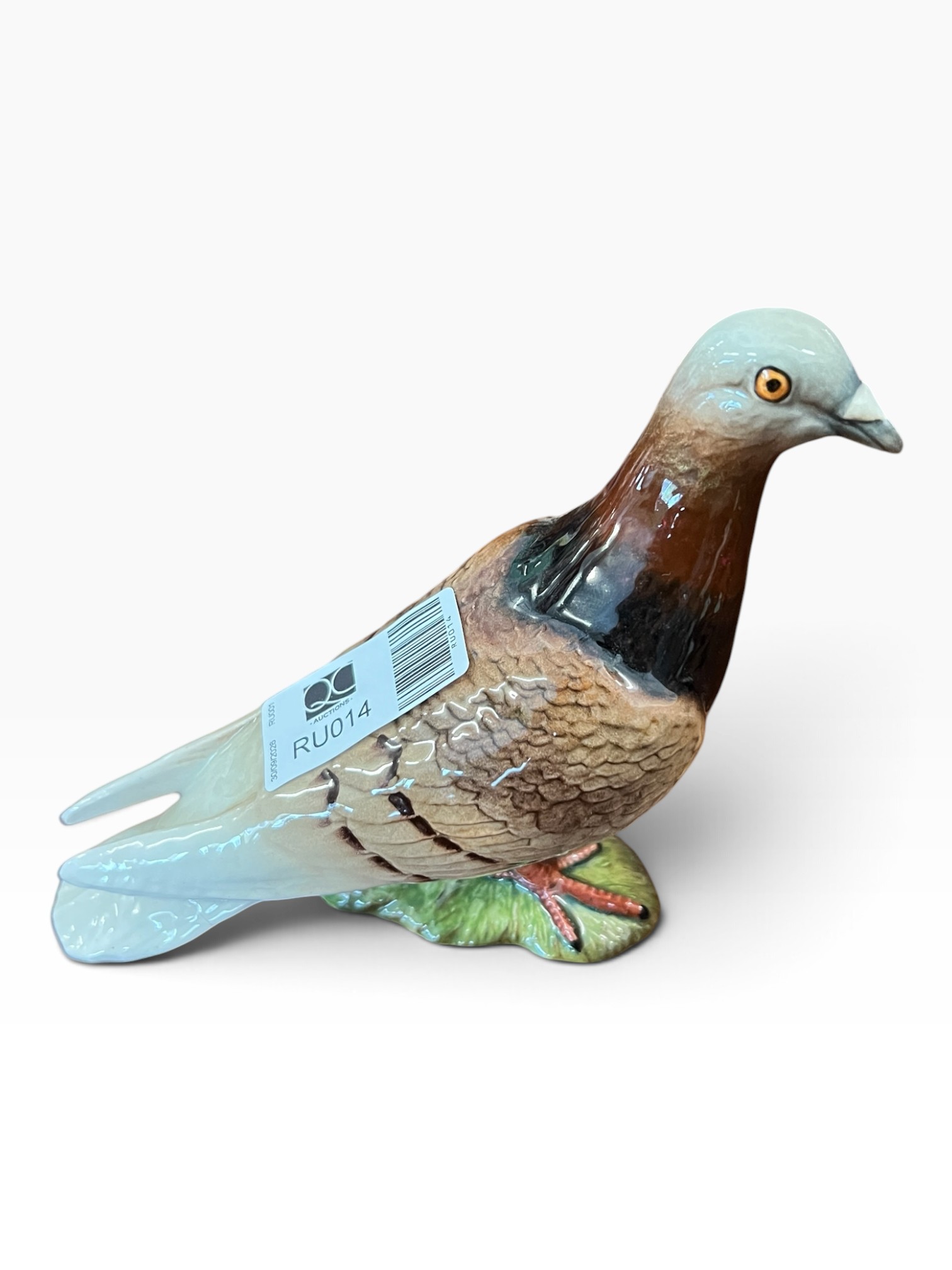 Vintage Beswick Pigeon Figurine Model 1383 – Glaze Gloss – Tail Repair