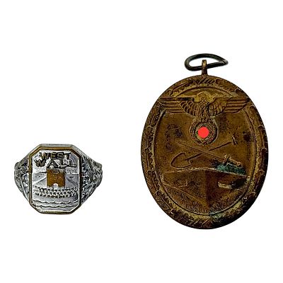 West Wall Lot: Medal and Ring of the West Wall Decoration, Third Reich. Medal: Bronze, Ring: 