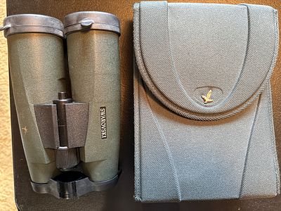 Swarovski SLC 15x56 WB Habicht Binoculars with Case - Like New. A pair of Swarovski Optik 