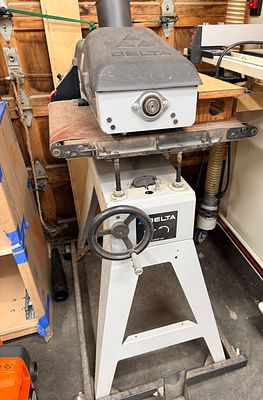 Delta X5 Drum Sander with Mobile Base. Delta X5 series woodworking drum sander mounted on a 