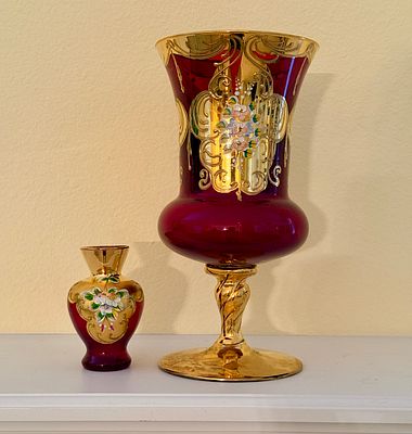 Two Pieces of Murano Tre Fuochi Ruby Red and Gilt Art Glass. This set of Venetian art glass 