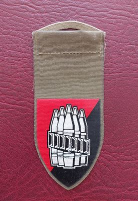 תג תותחנים.ישן , עשוי בד.