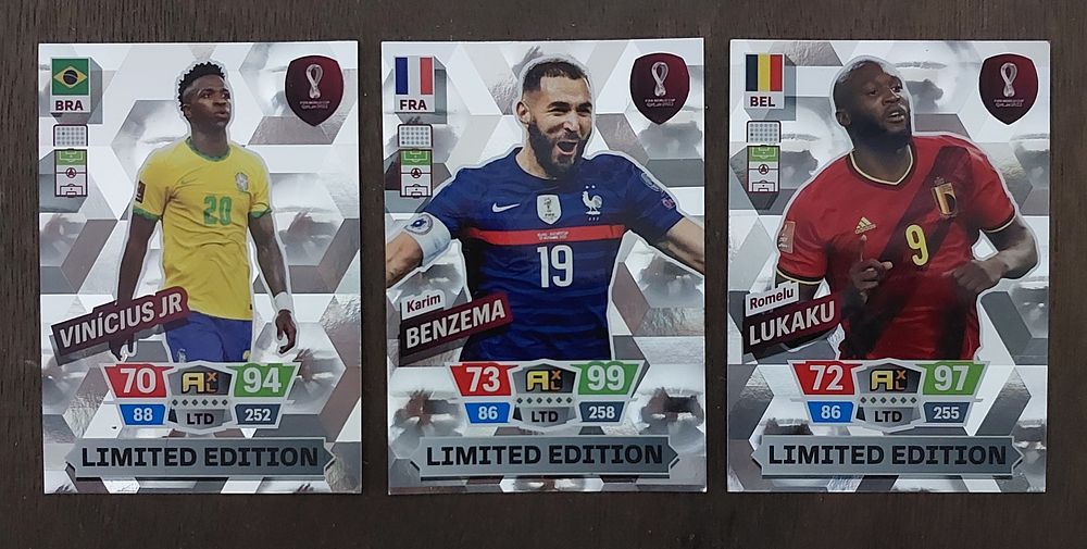 3 קלפים מיוחדים אדישן, פניני" קטאר 2022 , מצב חדש.