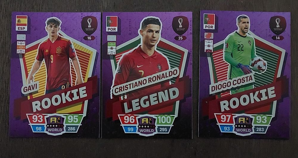 3 קלפי רוקי" מיוחדים, פניני" , קטאר 2022, מצב חדש.