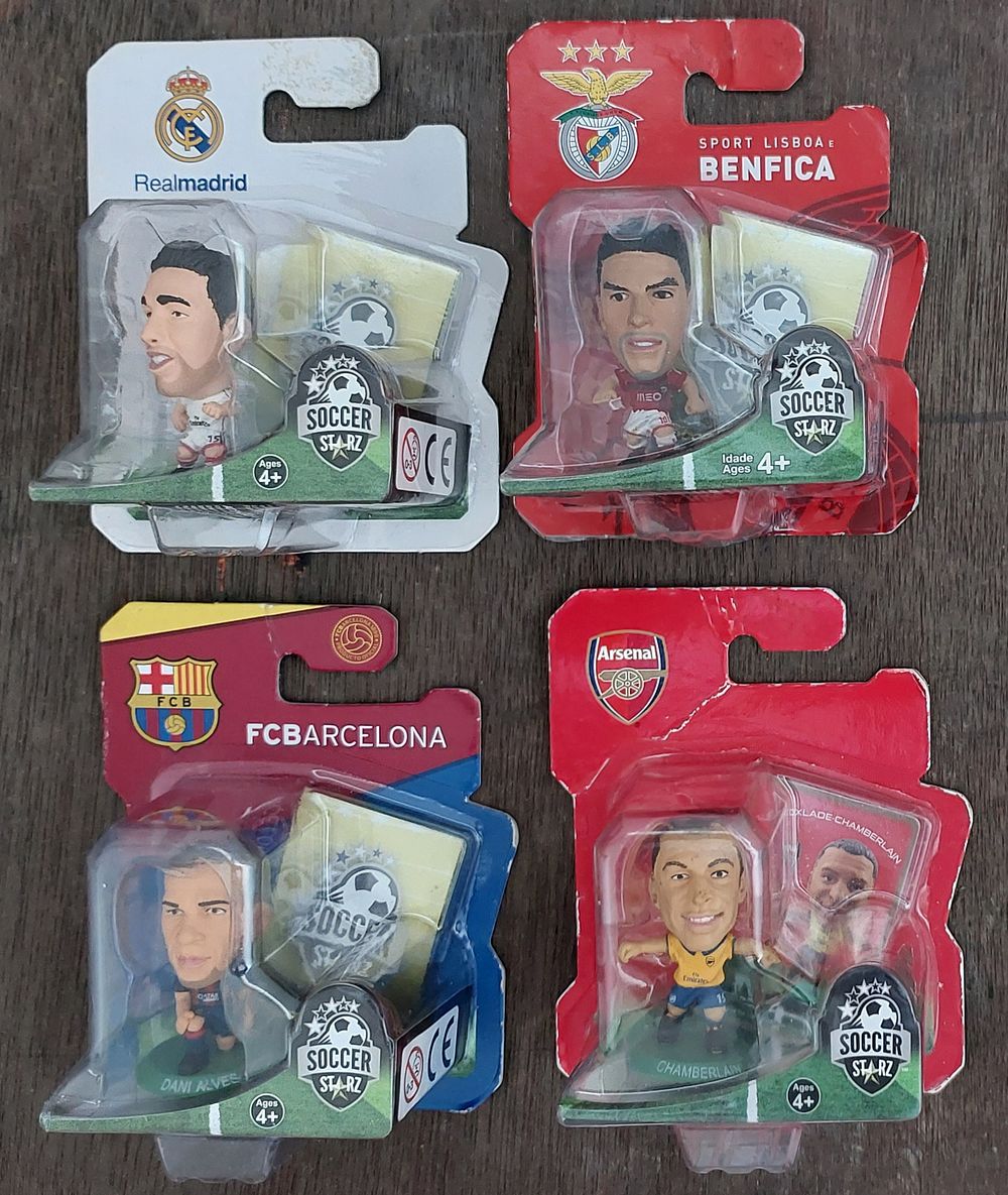 מיקבץ 4 בובות כדורגל. עולם , סוקרטאר אטליה, 2014.