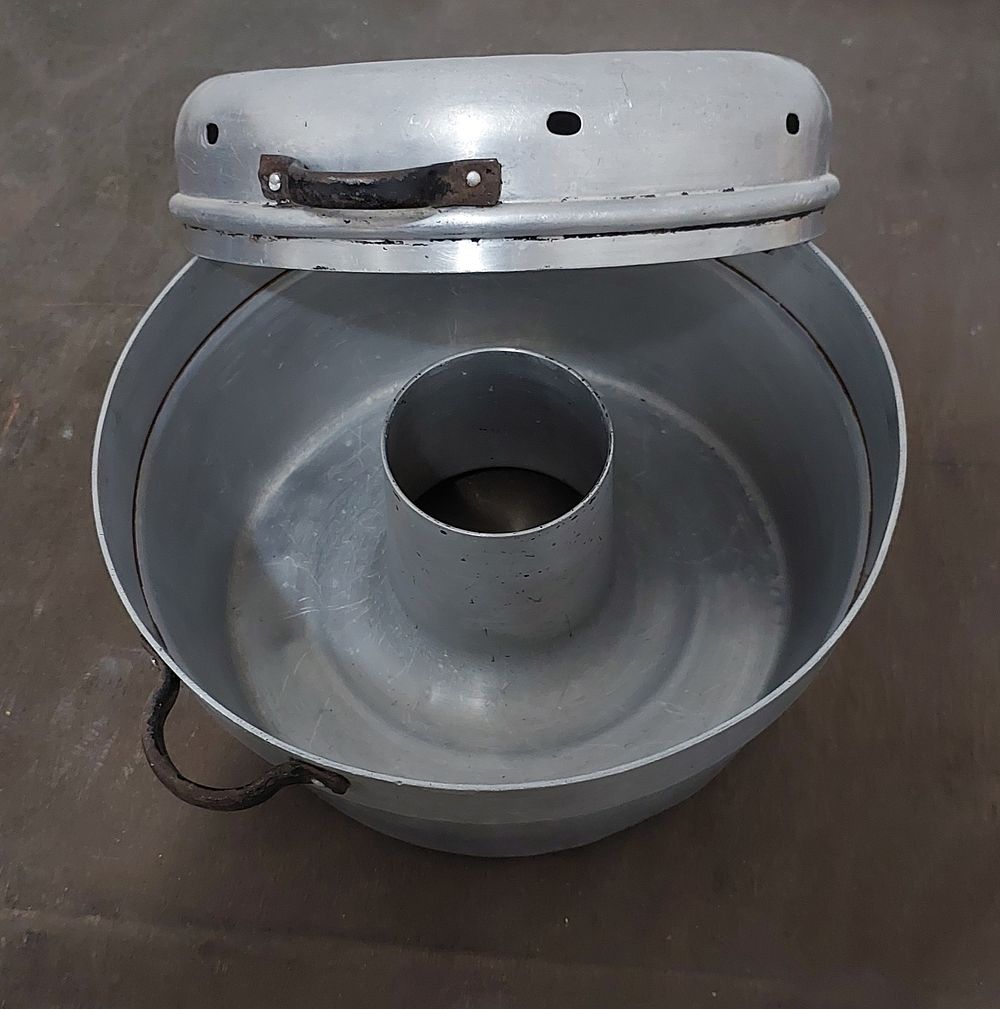 סיר פלא אלומניום , תוצרת ישראל חתום , שנות 50. מצב מצוין.