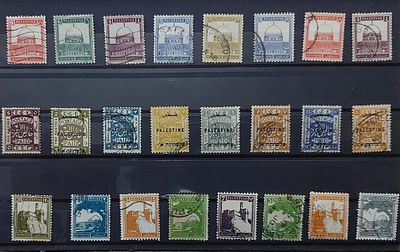 לוט גדול בולי מנדט, חתומים.