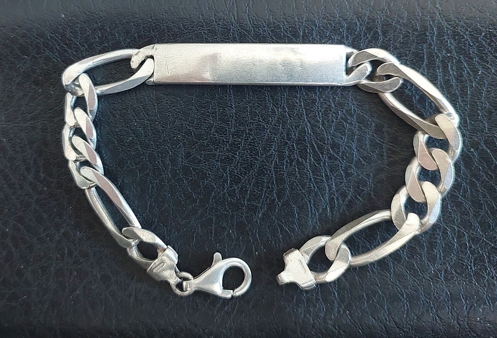 צמיד לגבר , כסף 925 חתום , 31g אורך22 ס"מ.