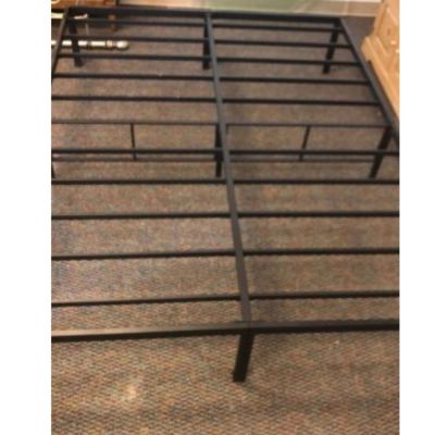 Queen Size Metal Platform Bed Frame. Queen