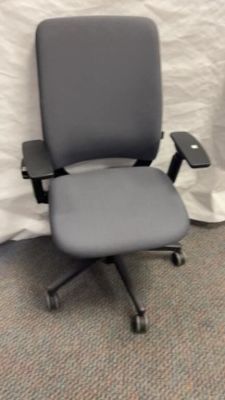 STEELCASE Desk Office Chair. condition is very good