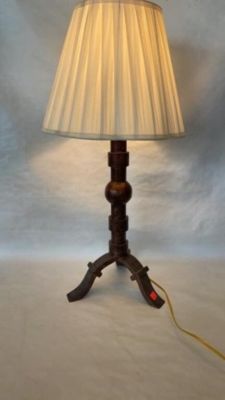 Iron Table Lamp. 26.5 inches tall working