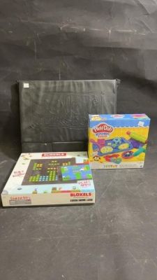 Play Doh and Bloxels. Play dog kitchen creations, bloxels, color workshop