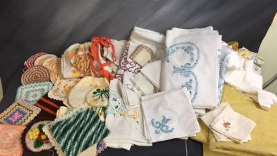 Vintage Hand Sewn Table Linens, Napkins. Large lot of linens including hat pads table cover with 