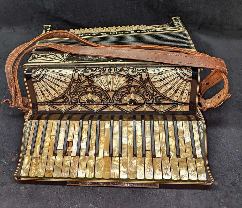 Lot 33: Vintage Moreschi & Sons Accordion With Case