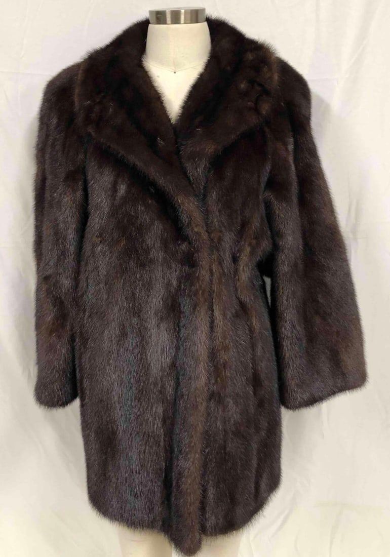 Lot 45: Mink Fur Women's Mid Length Coat