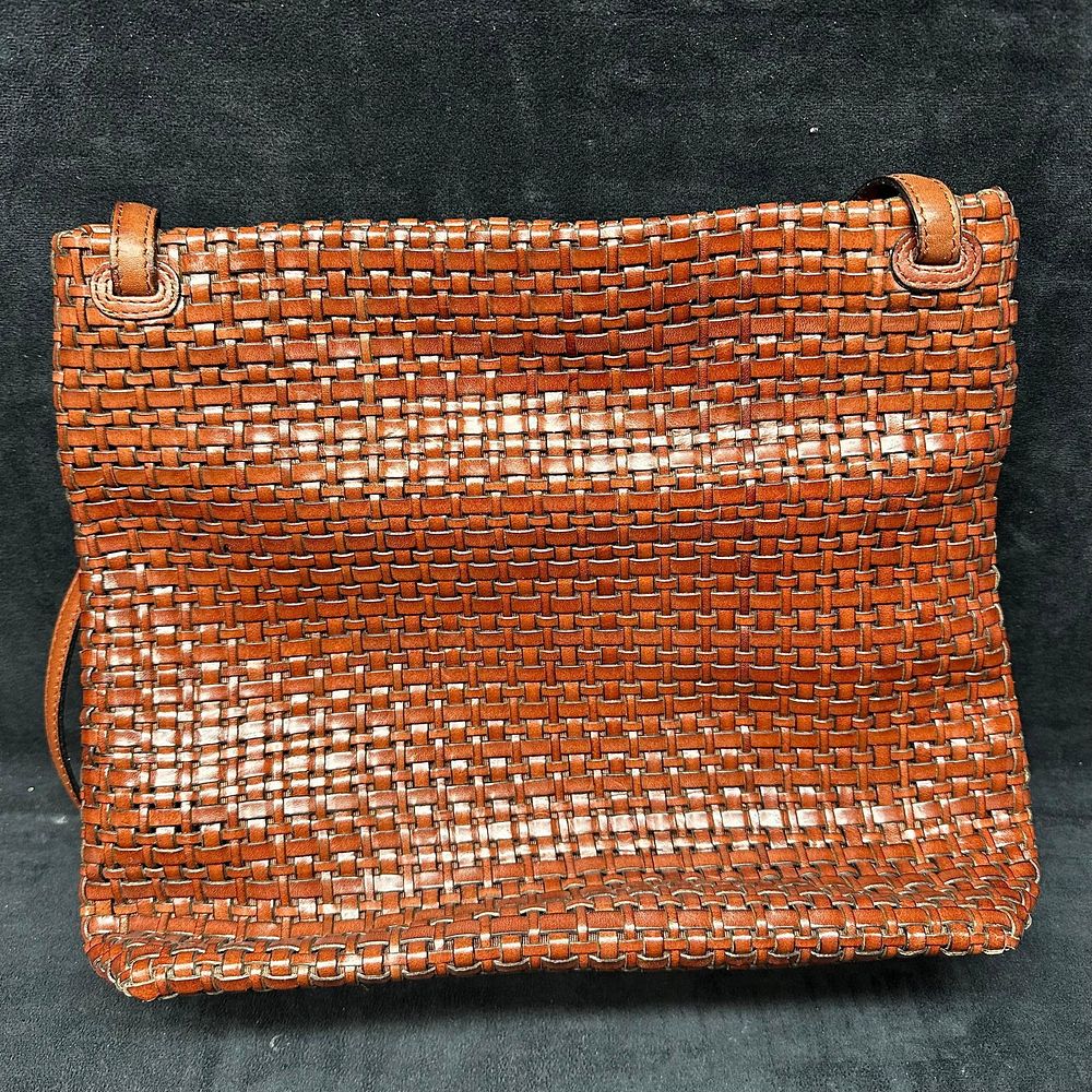 Lot 48: Cee Klein Brown Woven Leather Shoulder Handbag