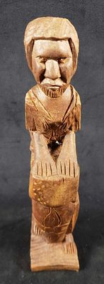 African Wooden Carved Drummer. This African wooden carved drummer is in great used condition. 