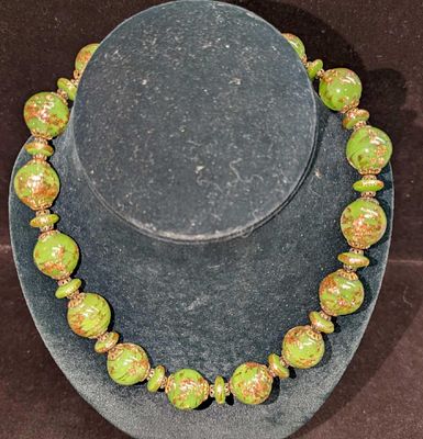 Vintage Italian Murano Green And Gold Art Glass Bead Necklace EE. Glass beads with hand painted 