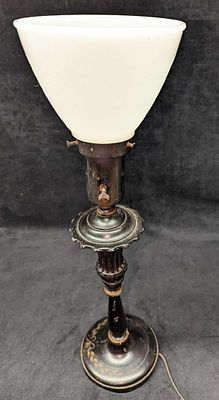 Vintage Metal Table Lamp With Floral Design. Has a hand-painted floral design on the base. This 