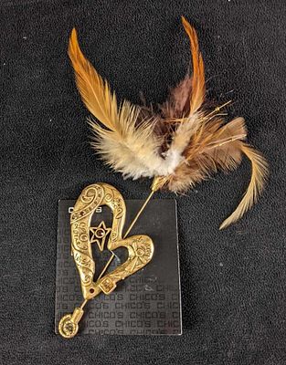 Pin Chico's Heart Pin Gold-toned New Chico's Pin This is what looks like a brand new Chico's 