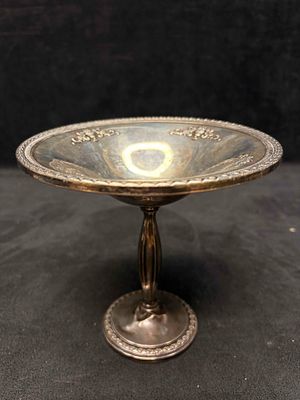 1920 to 1945 Vintage M Fred Hirsch 937 Weighted Silver Footed Dish. The imaged lot possesses a 