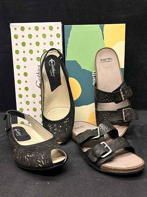 Earth and Earthies Comfort Sandals Bundle. Sitting in brand-new to like-new conditions, this 