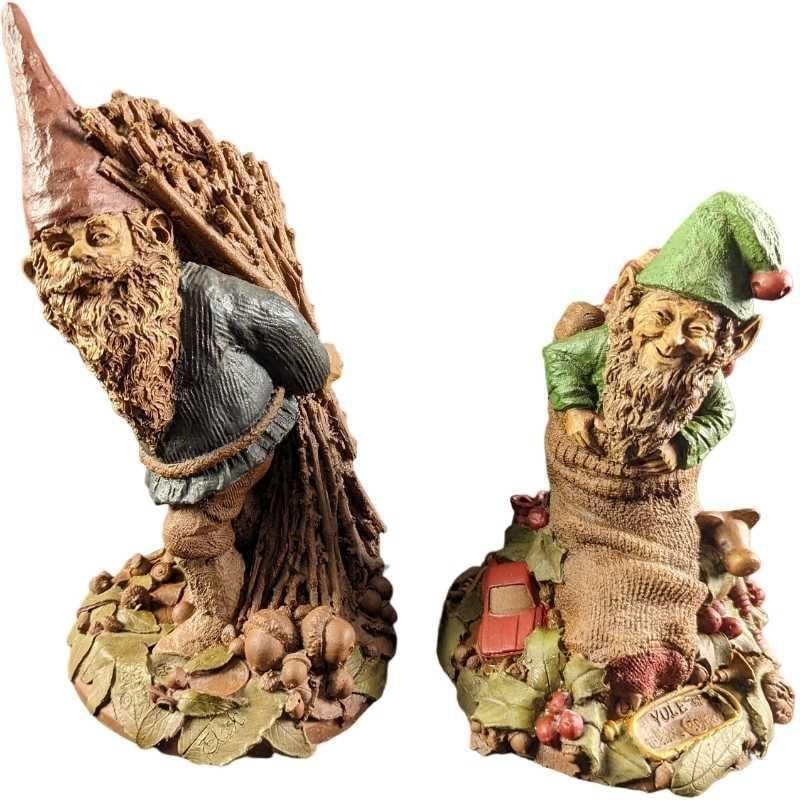 F11 Vintage Tom Clark Yule And Eggbert Gnome Figurines. This lot includes: 
(1) Yule. This is 