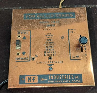 Vintage KF Industries HO Power Pack. Untested. This is approx 4 3/4" x5" x 4" and it weighs 