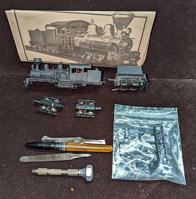 Roundhouse Class C Cylinder Shay Locomotive Kit. Comes with everything seen in the images. 