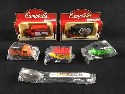 5 Food Brand Die-Cast Souvenirs and One Spoon. This set is in great condition. The packaging 