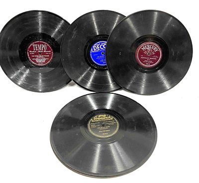 Stack Of 7 Loose Records. This lot contains a Stack Of 7 Loose Records. Each record is approx 9 