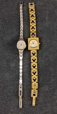 Women's Watches Gold and Silver Colored These two watches are in good condition, they need new 