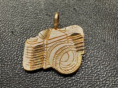 14K Gold Camera Pendant. This piece of jewelry has been tested and researched prior to listing. 
