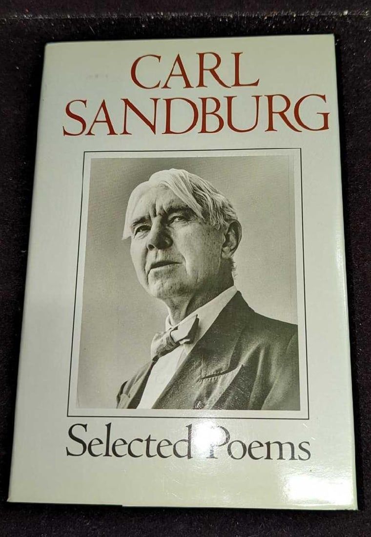 Carl Sandburg Selected Poems Hardcover Book. This was published by Gramercy Books (New York) 