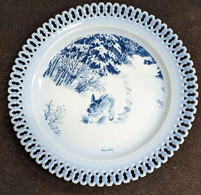 Bing And Grondahl Hare In The Forest Collector Plate. This is approx 7 3/4" x 7 3/4" x 1" and it 