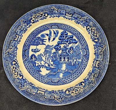 Vintage Blue Willow Woods Ware Wood And Sons Plate. From the 1940s. The ceramic plate is approx 