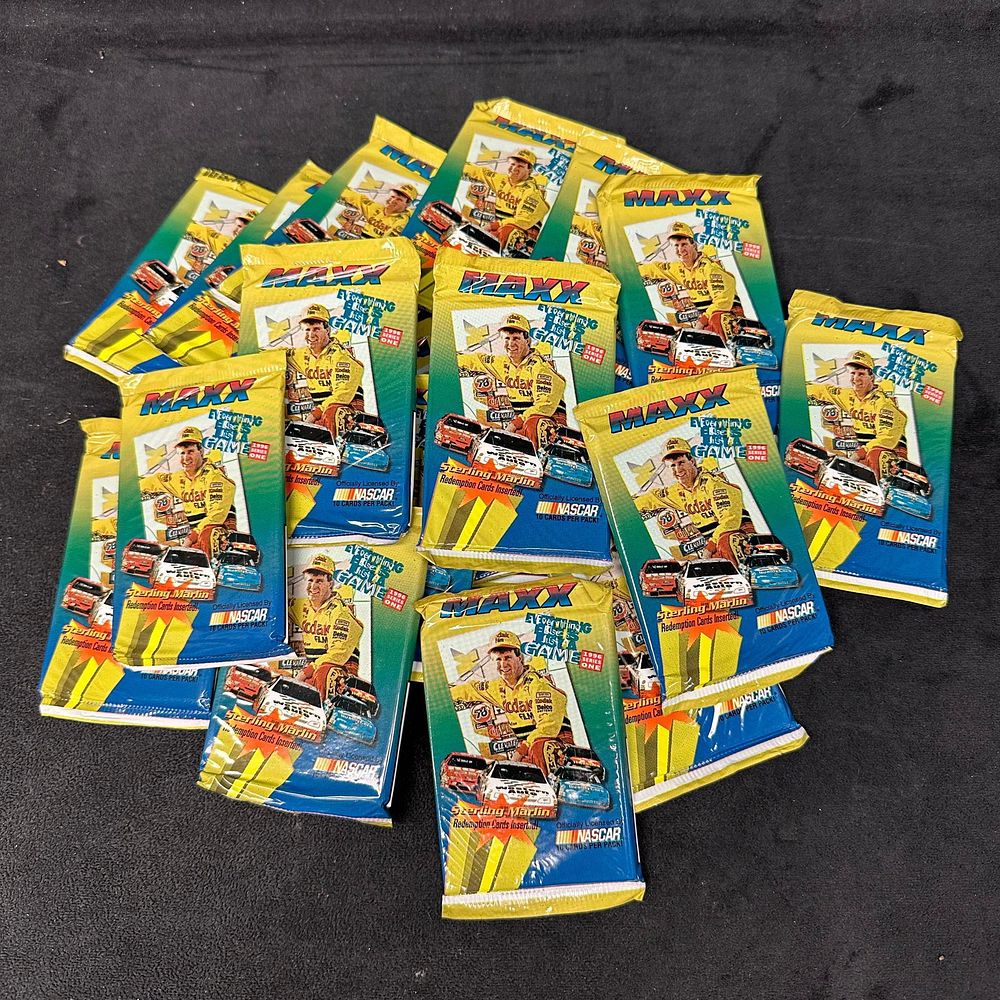 Lot 154: Lot of 22 Sealed 1996 Maxx NASCAR Series One Trading Card Packs